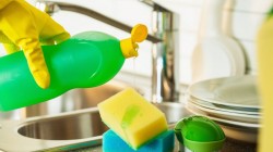Как выбрать гель для мытья посуды?