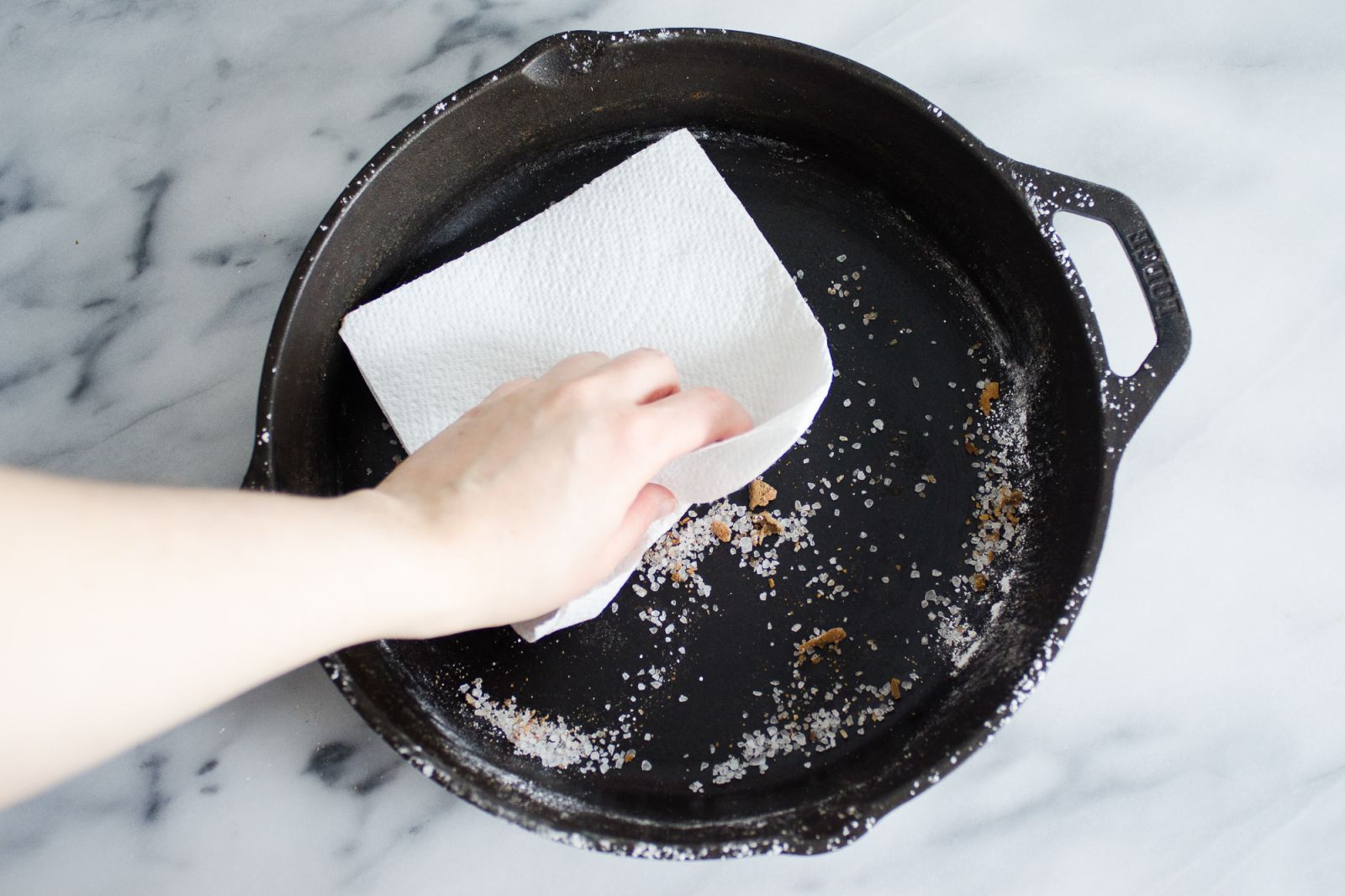 Как отмыть посуду от старого жира содой